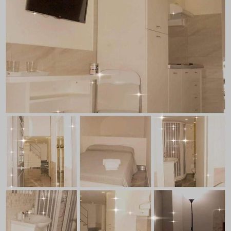 Apartamento La Maison Di Greta Nápoles Exterior foto